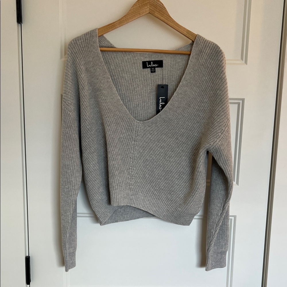 Lulu's Light Gray V-Neck Sweater